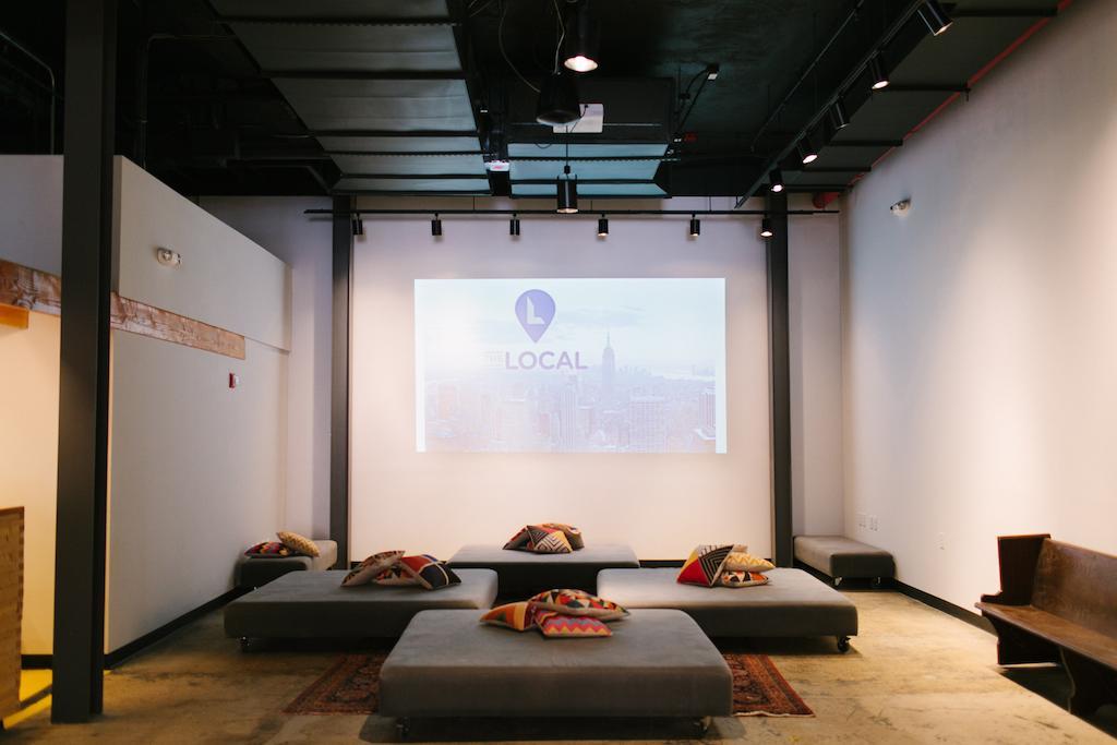 The Local Ny Hostel New York Exterior photo