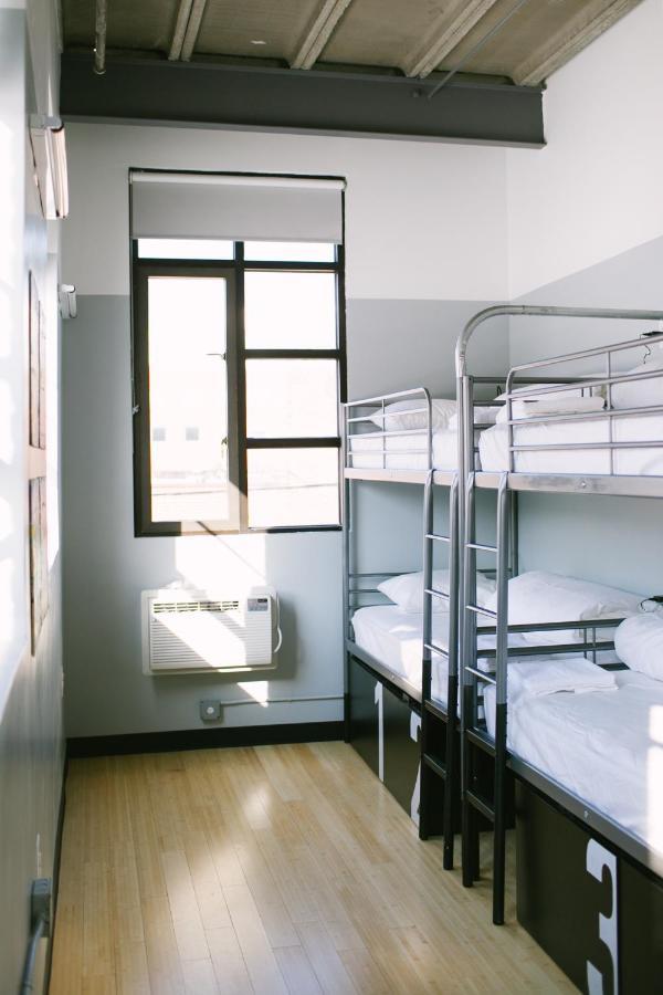 The Local Ny Hostel New York Exterior photo